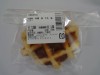 ワッフル(英語:waffle、オランダ語:wafel、フランス語:gaufre)の原型は古代ギリシャの「オベリオス(パンの総称)」で、宣教師によってヨーロッパ各地に伝わった。「ベルギーワッフル」が→