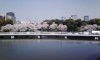 皇居・千鳥ヶ淵の満開の桜の遠望。桜の花が水面に着いているようにも見える。東京の今年の開花は例年より早かったが、満開は逆に1週間ほど遅い?