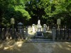 →写真の功山寺である。下関市長府川端にあり、長府駅からはタクシーがお勧め。長州人は瓜実顔という。吉田松陰しかり、岸晋介しかりだ。写真の晋作も馬に劣らぬまったくのその顔面で