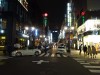 写真は最近の夜の銀座。オリンピックにインバウンドに株高に・・・と、東京だけが好景気で潤っているようです。億ションも足りないとのこと。銀座もこのように高級車が所狭しと縦列駐